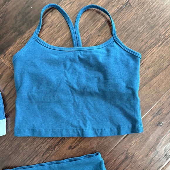 Beyond Yoga Spacedye Caught In The Midi High Waisted Legging SET in Teal, Small - Picture 7 of 10